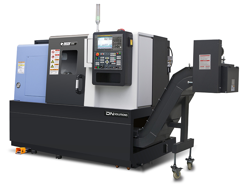 Двухосевой токарный центр LYNX 2205G
